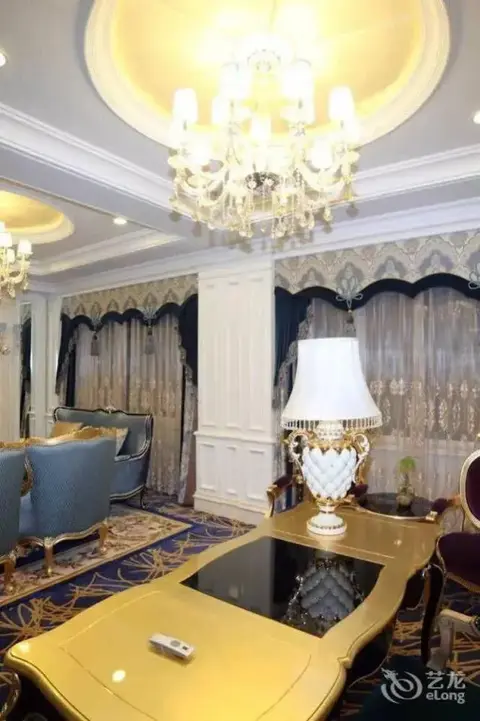 Даньдун: Run Zeng Hotel