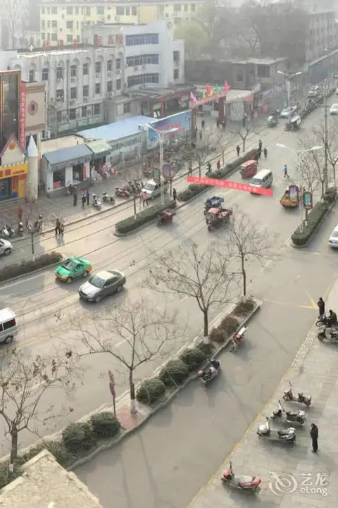 Вэйнань: Taihua Hotel