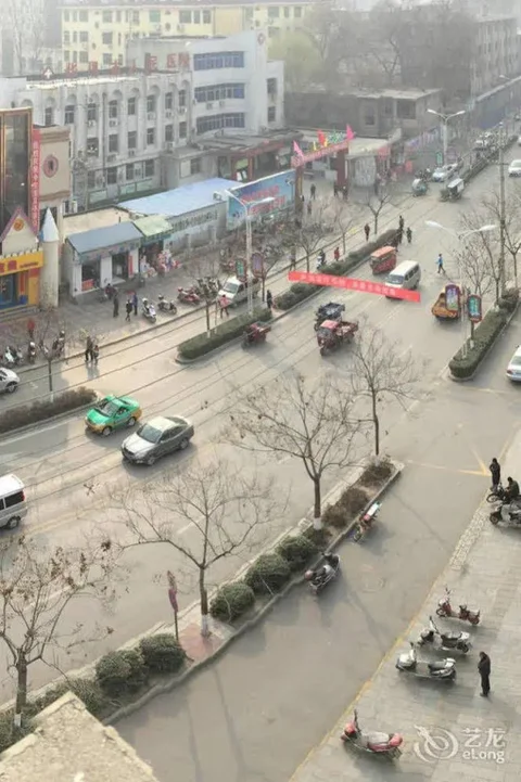Вэйнань: Taihua Hotel