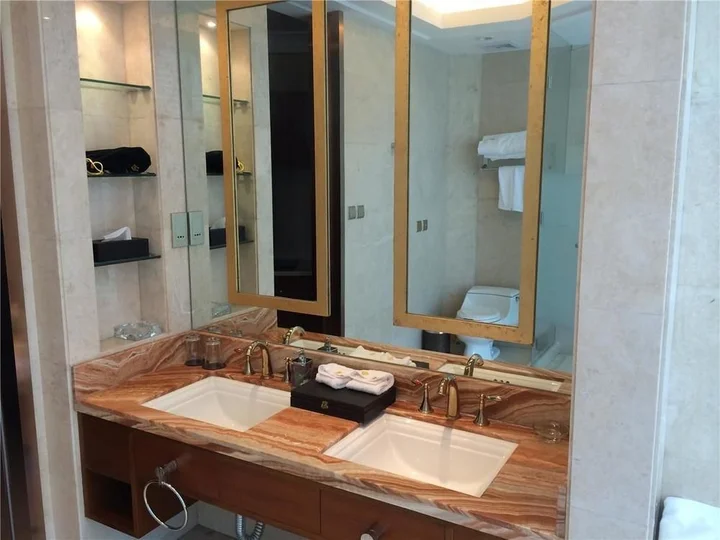 Чжоушань: Zhoushan Putuo International Yacht Club Resort
