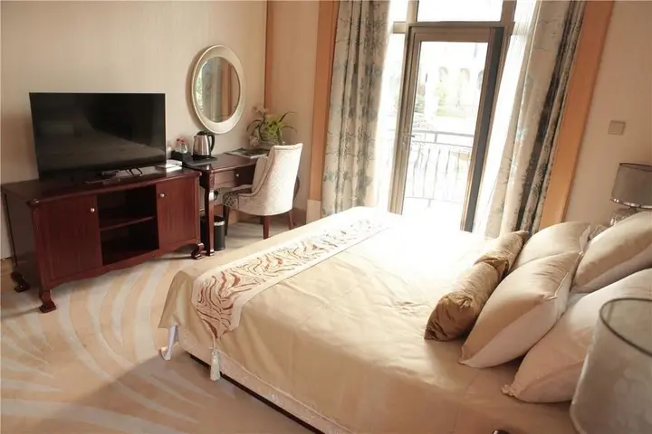 Чжоушань: Zhoushan Putuo International Yacht Club Resort