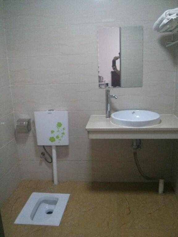 Гуйлинь: Guilin Anyi Hotel