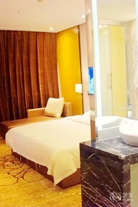 Ухань: Yi Bai Hotel- Wuhan
