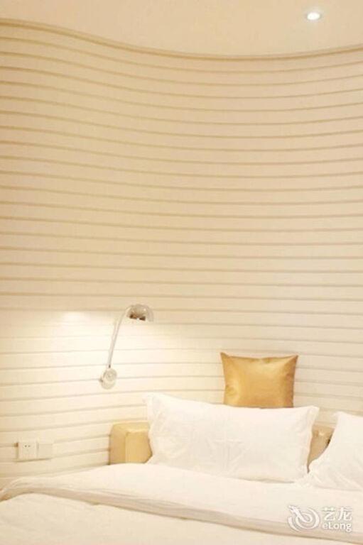Ухань: Yi Bai Hotel- Wuhan