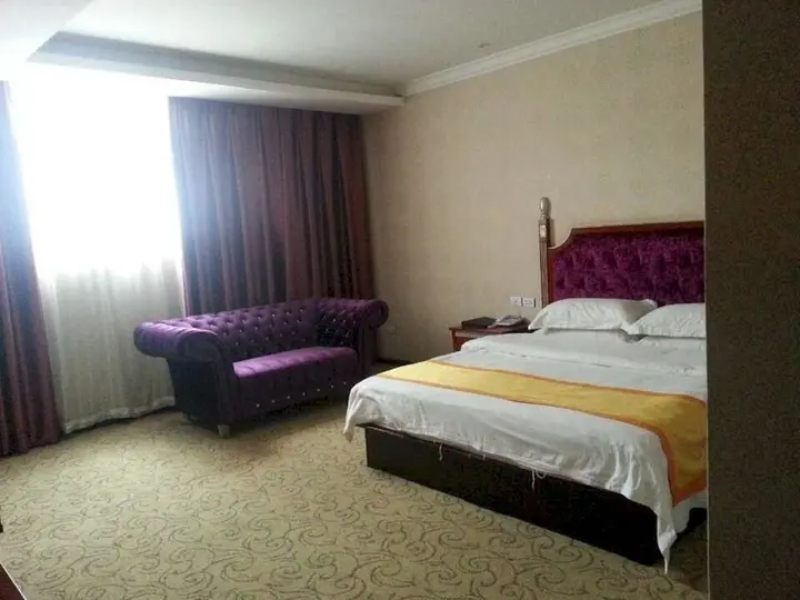 Гуйян: Hemingway Business Hotel- Guiyang