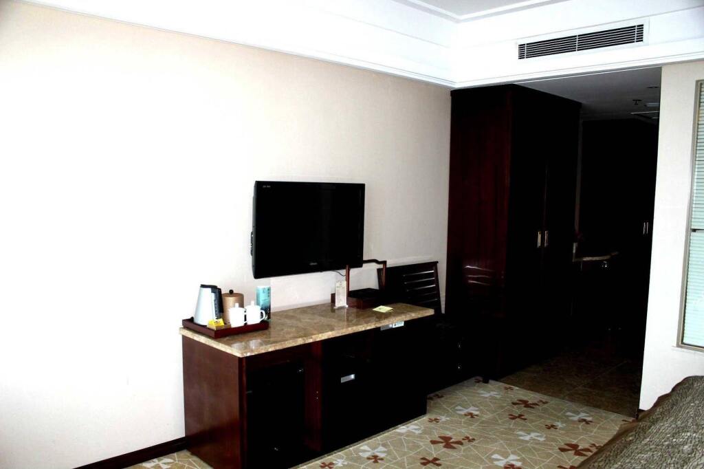 Лянфан: Arcadia International Hotel