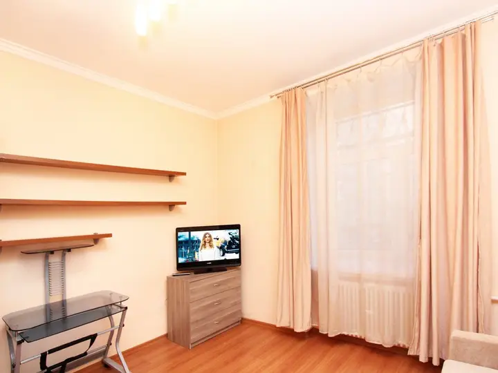 Апартаменты Apart Lux ул 1812 года — фото 2