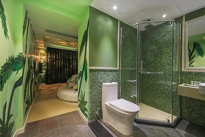 Ханчжоу: X-Hotel (Hangzhou Wulin Square)
