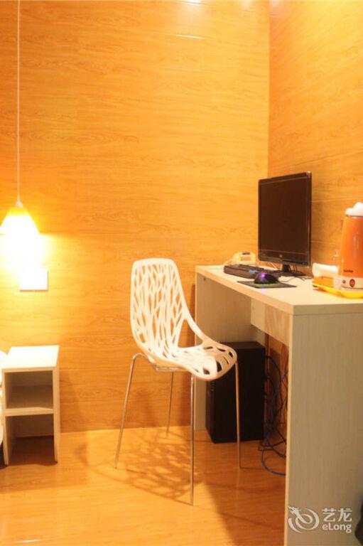 Синьян: Xinyang Times Inn