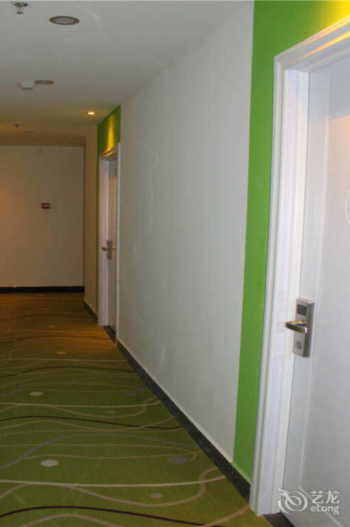 Синьян: Xinyang Times Inn