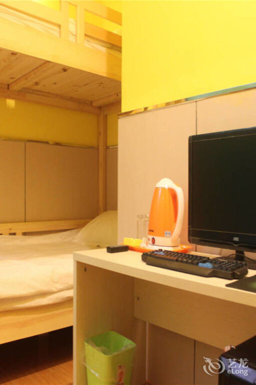 Синьян: Xinyang Times Inn