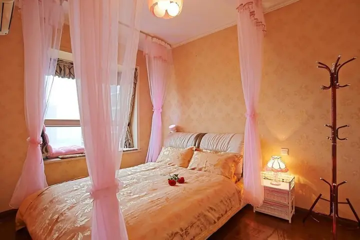 Ухань: Mr. Wu Apartment