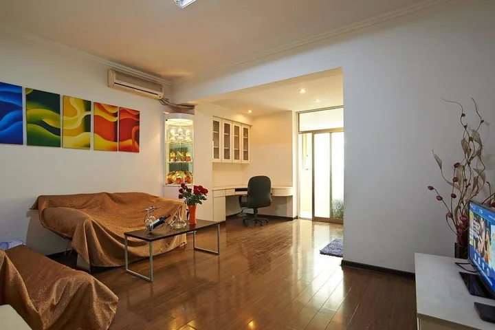 Ухань: Mr. Wu Apartment