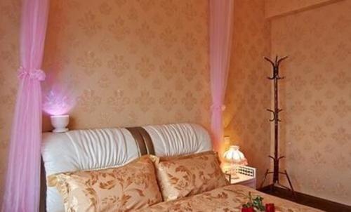 Ухань: Mr. Wu Apartment