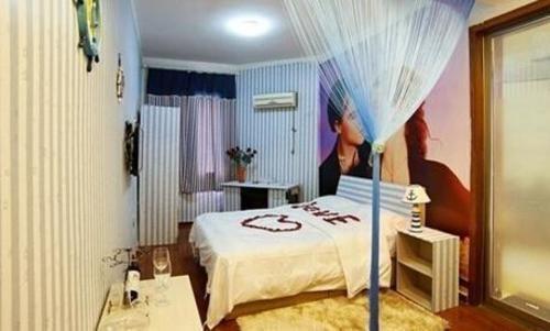 Ухань: Mr. Wu Apartment