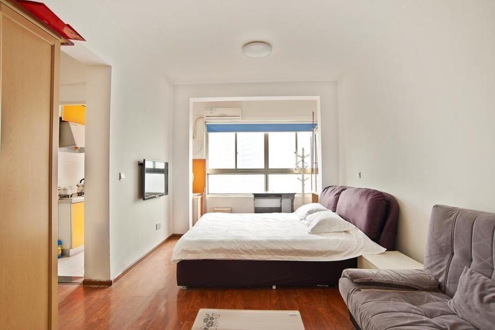 Ухань: Mr. Wu Apartment