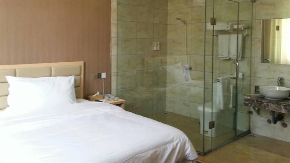 Юнчжоу: Debang Aili Hotel