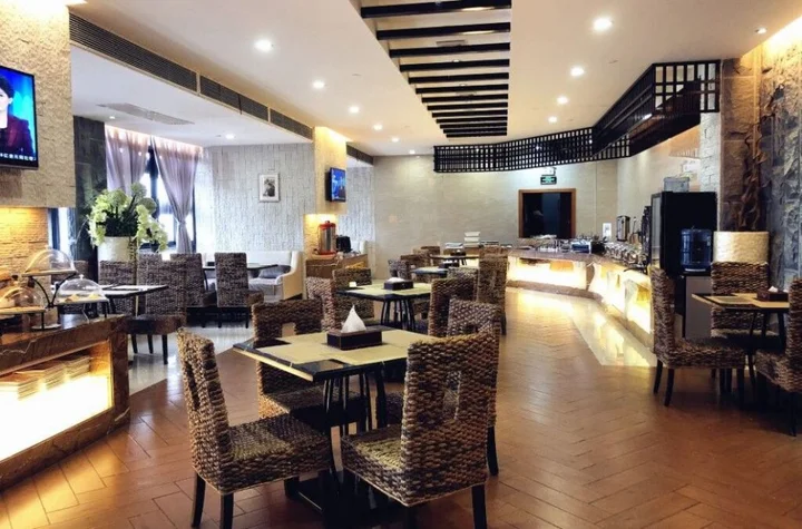 Наньнин: Guangxi Womei Hotel