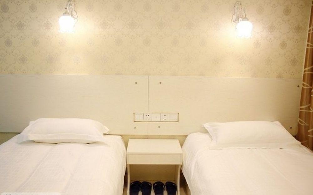 Лоян: Luoyang Love Me Fashion Hotel