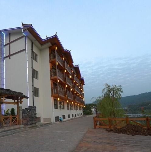 Чжанцзяцзе: Zhuangzhu Huiguan Boutique Inn-zhangjiajie
