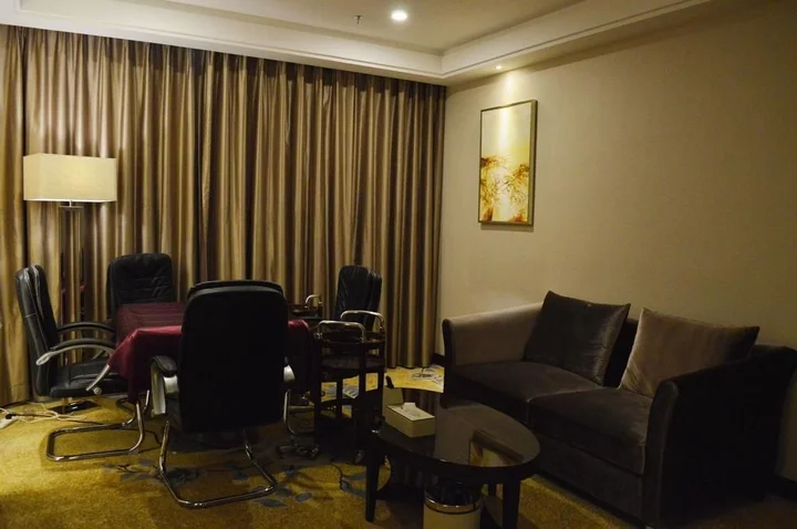Шаогуань: Dong Cheng Jing Jiang Hotel