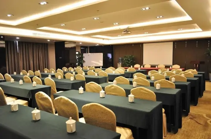 Шаогуань: Dong Cheng Jing Jiang Hotel