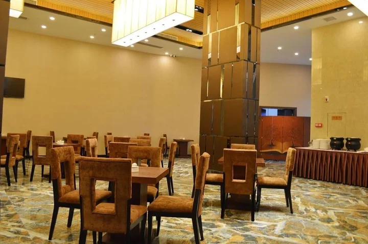 Шаогуань: Dong Cheng Jing Jiang Hotel