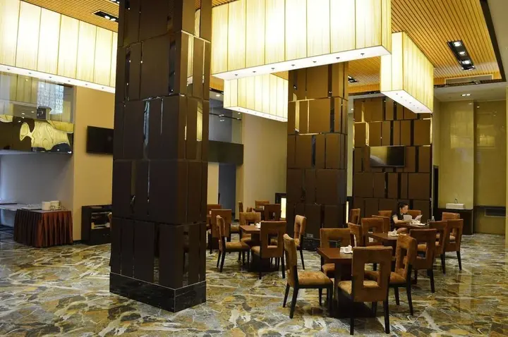 Шаогуань: Dong Cheng Jing Jiang Hotel