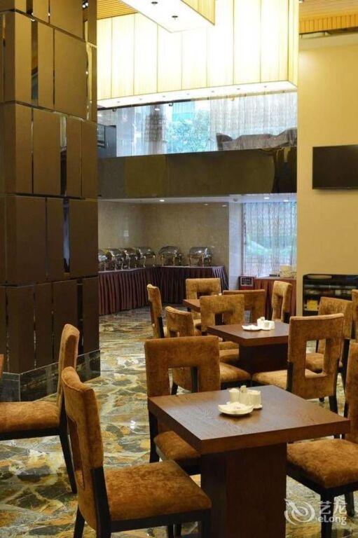 Шаогуань: Dong Cheng Jing Jiang Hotel