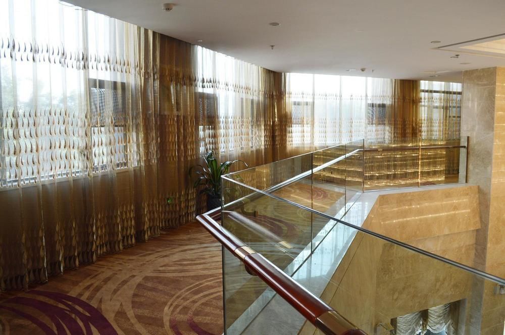 Шаогуань: Dong Cheng Jing Jiang Hotel