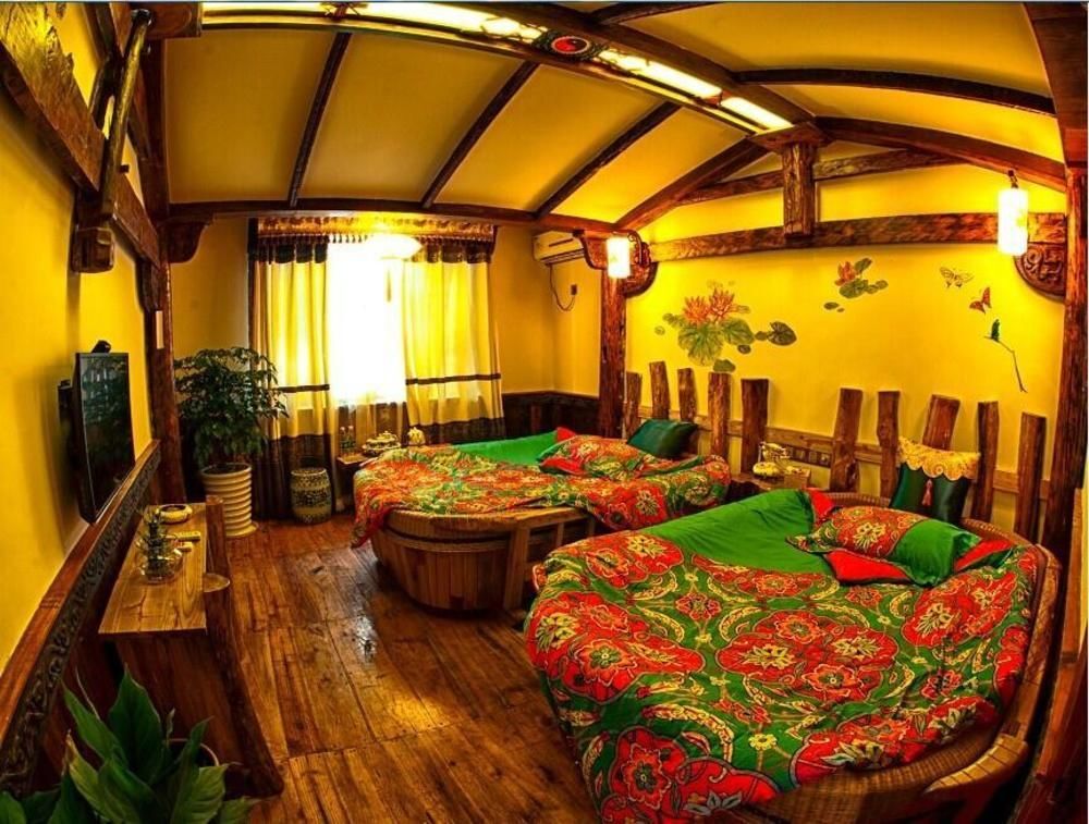 Чжанцзяцзе: Dielianhua Hongdouyuan Inn