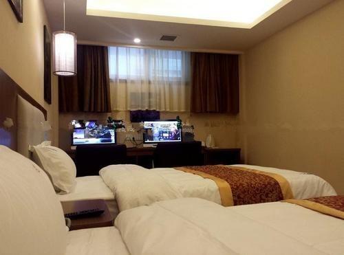 Дунъин: Orange Hotel Dongying