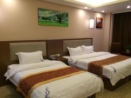 Дунъин: Orange Hotel Dongying