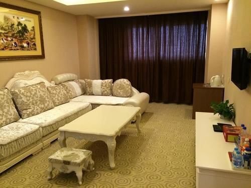 Дунъин: Orange Hotel Dongying