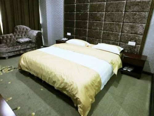 Ухань: One House Cinema Hotel (Hubei Institute of Economics)