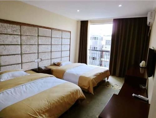 Ухань: One House Cinema Hotel (Hubei Institute of Economics)