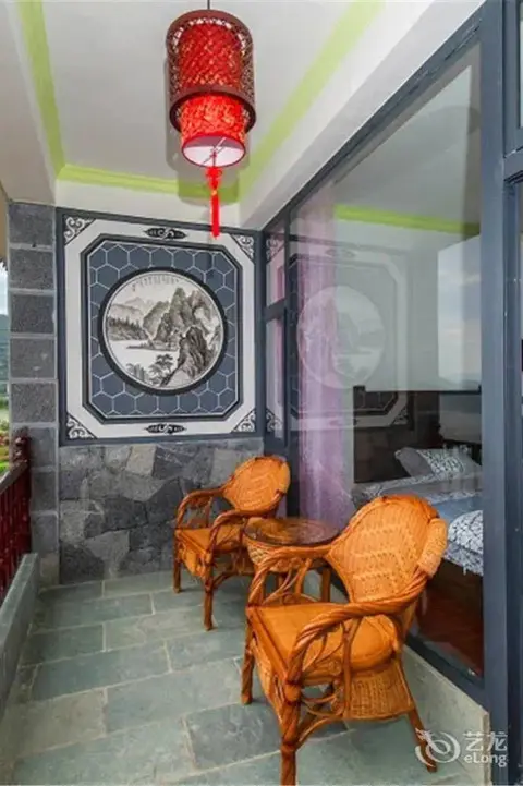 Дали: Shuanglang Yunlang Inn
