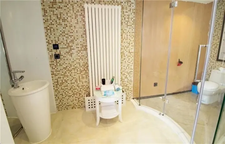 Чжэнчжоу: Zhengzhou Goodnight Hotel