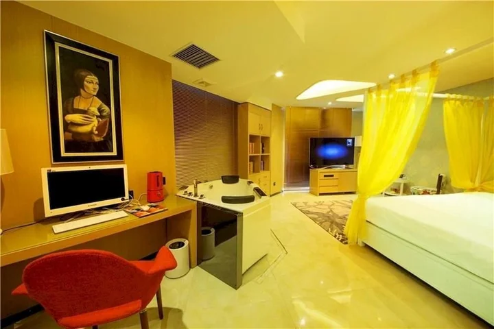 Чжэнчжоу: Zhengzhou Goodnight Hotel