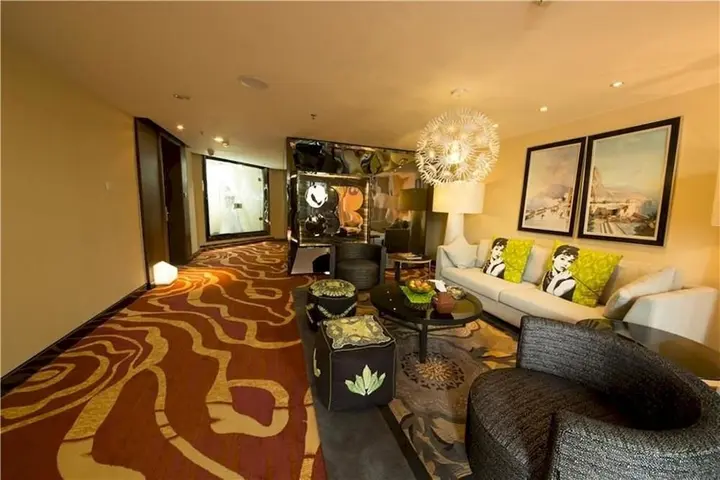 Чжэнчжоу: Zhengzhou Goodnight Hotel