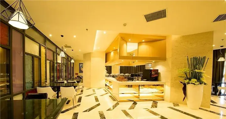 Чжэнчжоу: Zhengzhou Goodnight Hotel