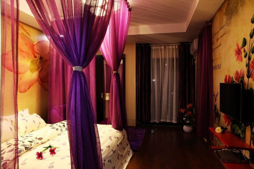 Чэнду: Chengdu Aijiwu Theme Apartment