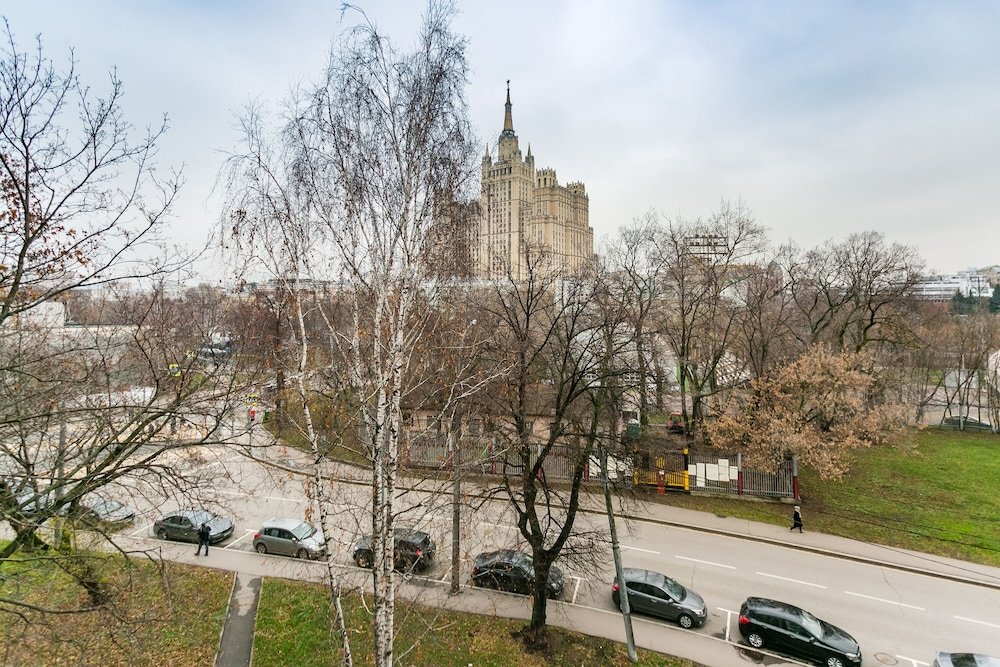 Москва: Apartment On Druzhinnikovskaya 11A