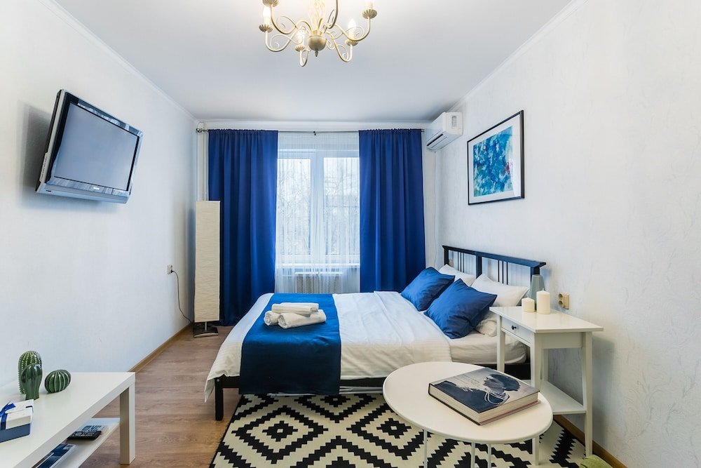 Москва: Apartment On Druzhinnikovskaya 11A