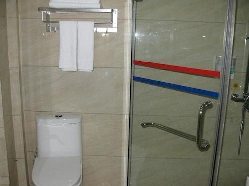 Гуйлинь: Guilin Bolish Hotel