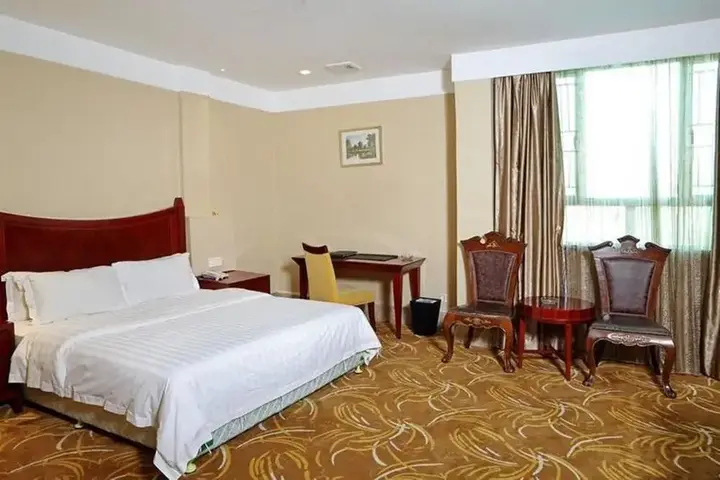 Хойчжоу: Didu Grand Hotel-boluo