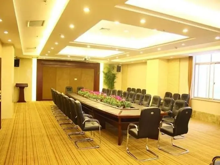 Чжэнчжоу: Zhengzhou Hailong Hotel