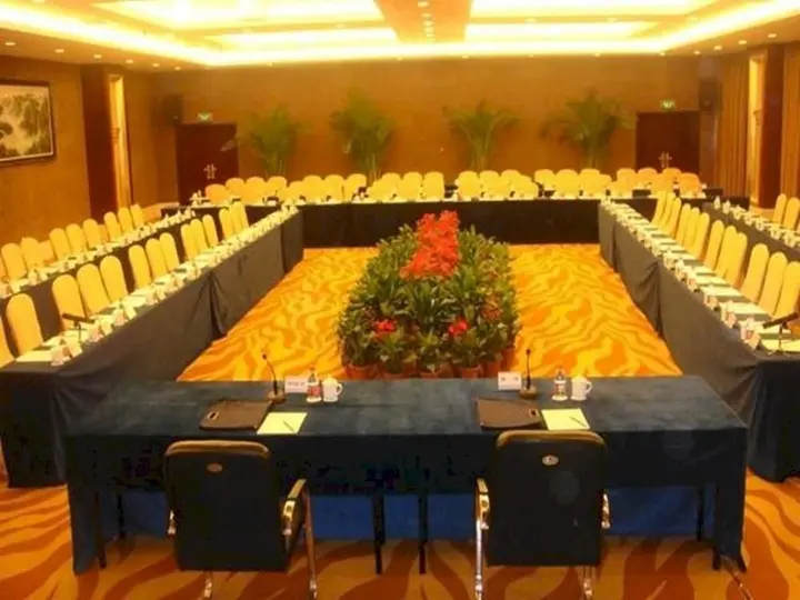 Чжэнчжоу: Zhengzhou Hailong Hotel