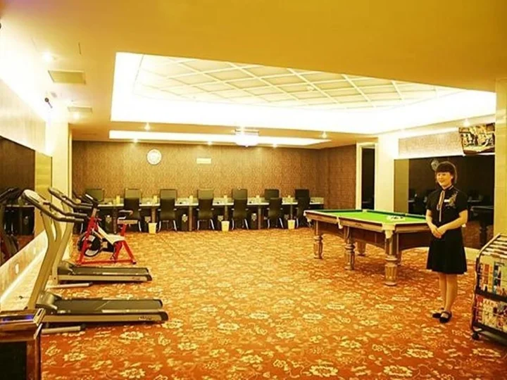Чжэнчжоу: Zhengzhou Hailong Hotel
