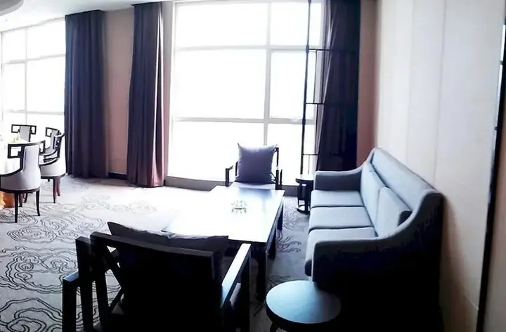 Ичан: Changyang Xiazhou Qingjiang Holiday Hotel